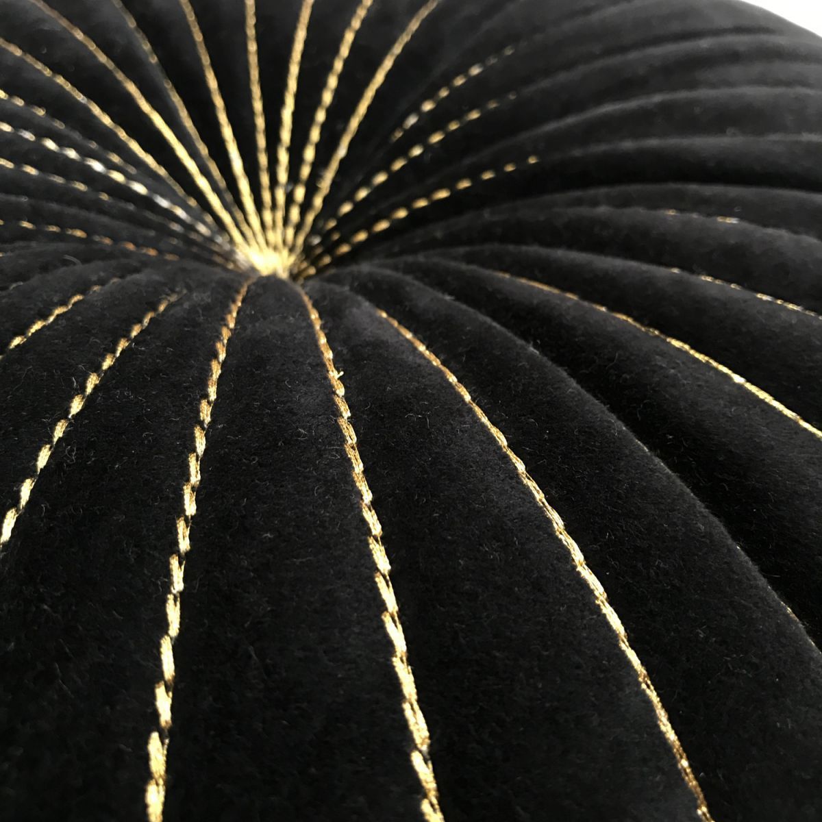 cushion velvet 40 cm black with golden embroidery